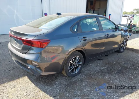 2024 Kia Forte Lxs from USA, damaged, VIN 3KPF24ADXRE836965